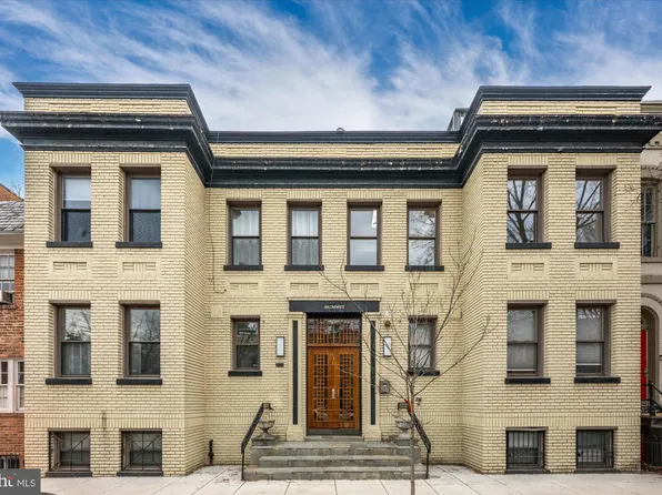 1318 35th St NW APT 6, Washington, DC 20007