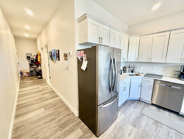1st image of 5 Fremont St #103