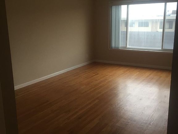2nd image of 1395 47th Ave APT 08