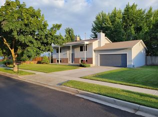 1418 E Copper Creek Rd S, Sandy, UT 84093