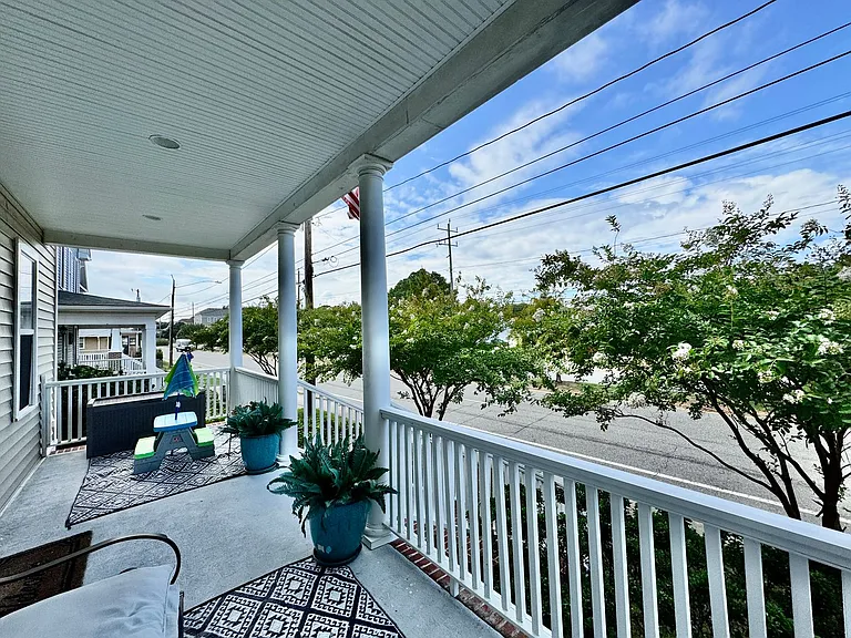 1123 W Ocean View Ave — Photo 59
