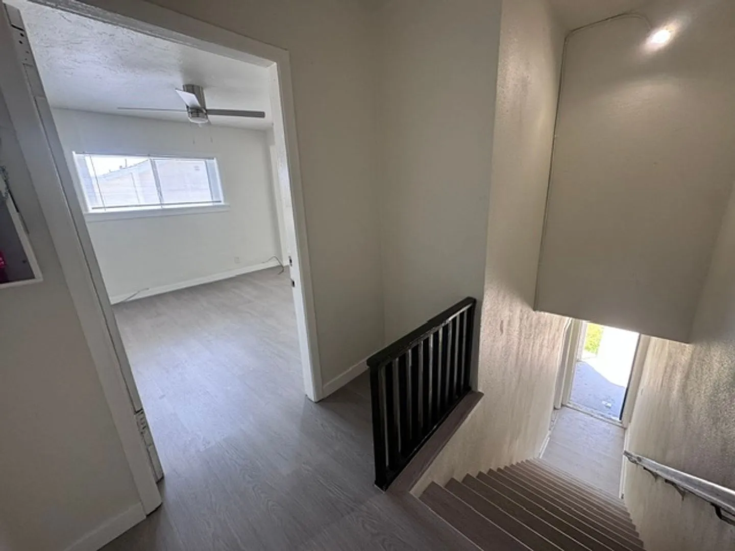 1022-1028 Martin Luther King Jr Ave — Photo 2