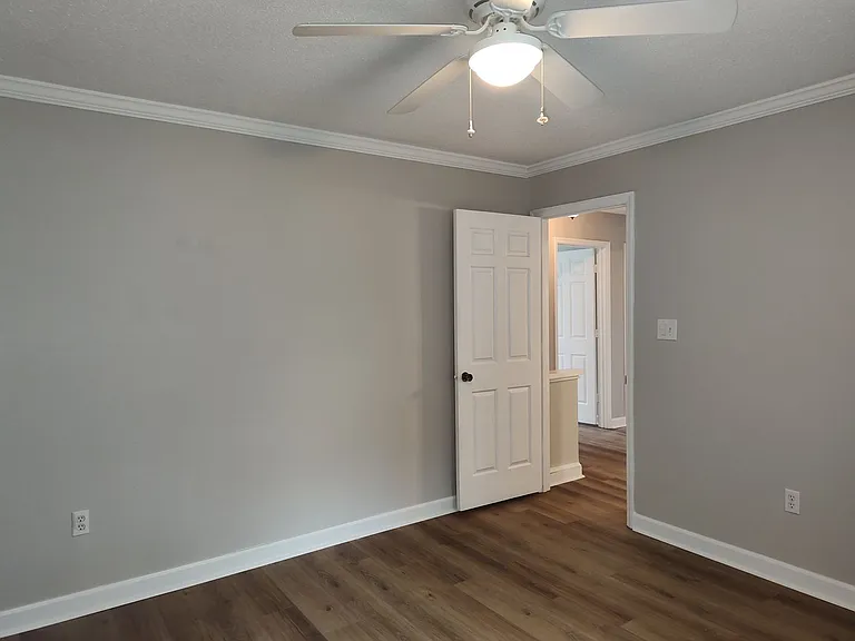 7413 Doves Nest Cir — Photo 18
