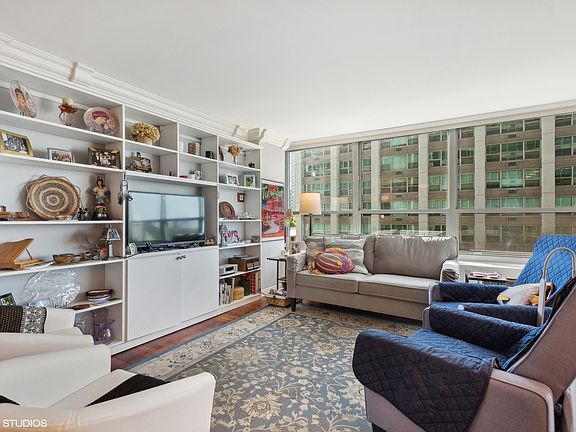 2nd image of 3550 N Lake Shore Dr APT 520