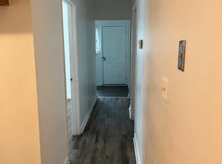 6864 Wilkie St, Taylor, MI 48180