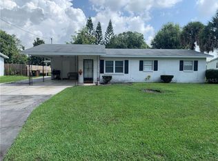 525 Tanglewood Dr, Auburndale, FL 33823
