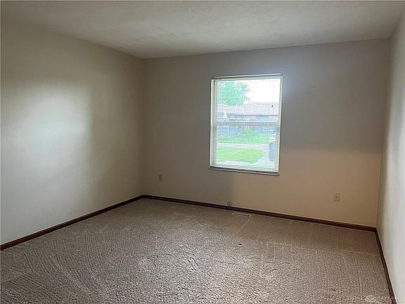 2nd image of 8364 Woodgrove Ct
