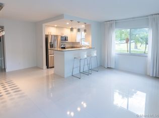 269 Newport Ct #269-R, Deerfield Beach, FL 33442