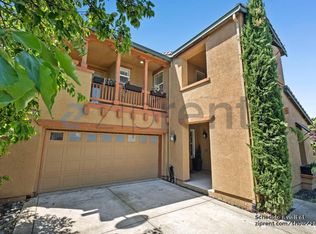 887 Hampton St, Vacaville, CA