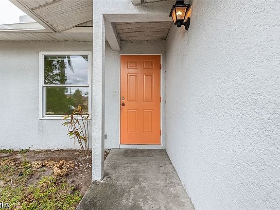 5th image of 1333 SW 5th Pl