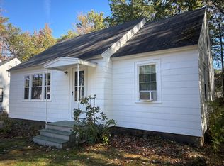 33 Lenox St, Sanford, ME 04073