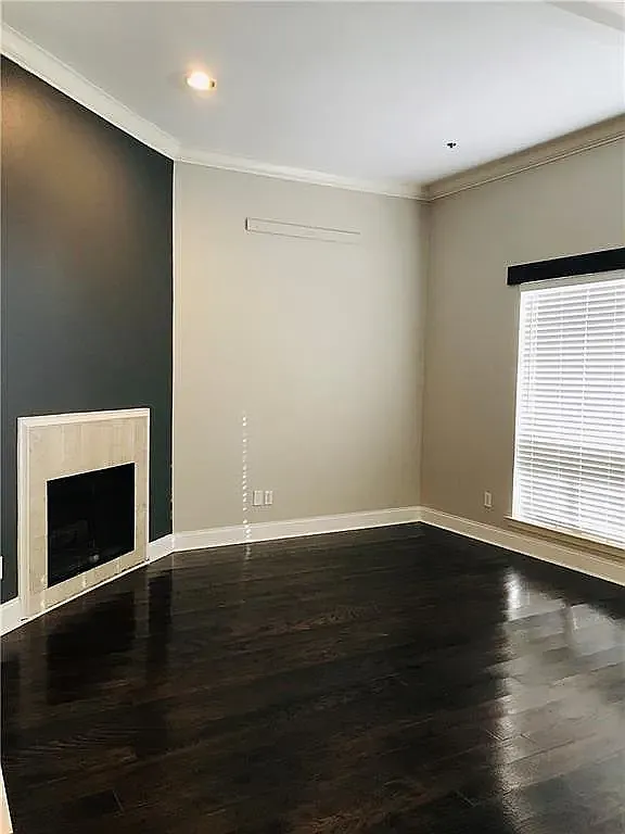 4334 Buena Vista St — Photo 3