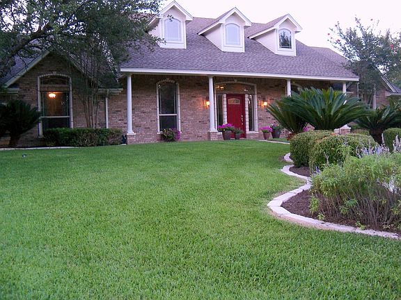 2nd image of 132 Montara Cir