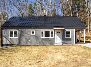 30 Autumn Dr, Tilton, NH 03276