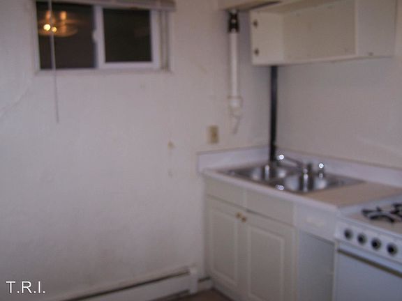 4th image of 1615 8th Ave APT 7