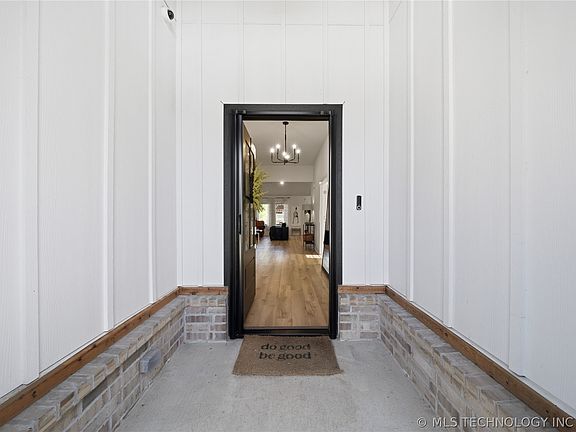 5th image of 6044 E 127th St S