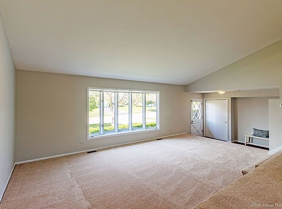 3rd image of 426 Manor Hill Ln