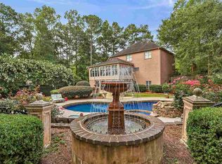 102 W Easthaven Cir, Brandon, MS 39042