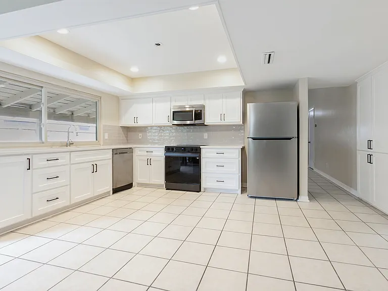 3401 High Plateau Dr — Photo 15