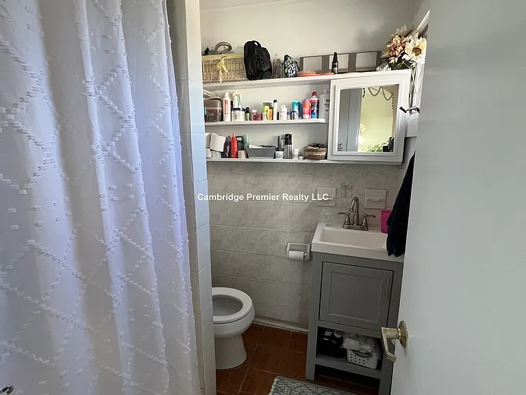 9 Cedar St #3 — Photo 9