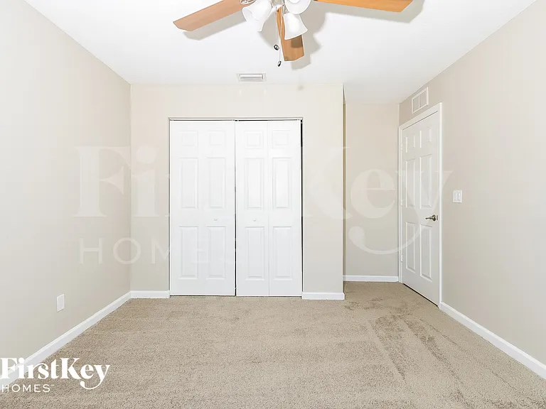 2346 SW Abalon Cir — Photo 7