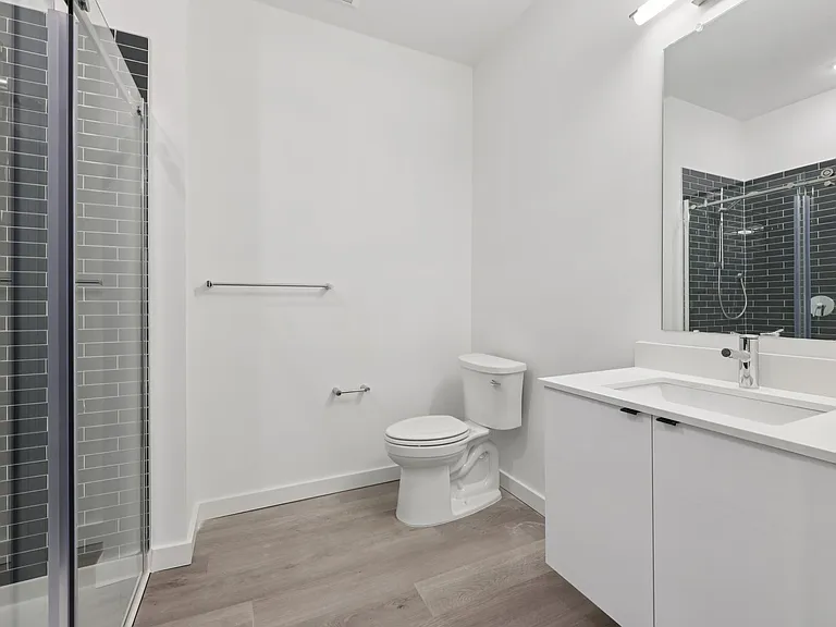 130 Monitor Street — Photo 19