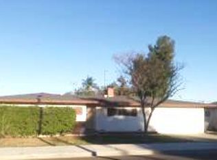 5165 Peacock Ln, Riverside, CA 92505