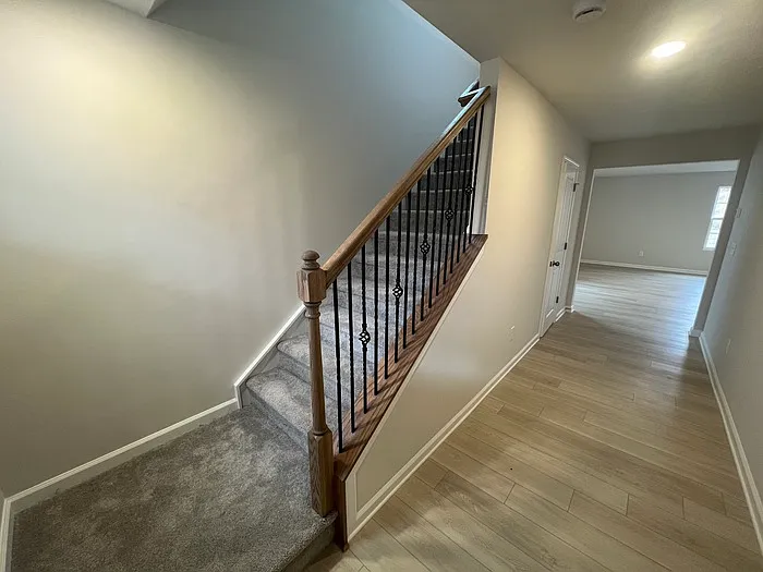 1016 Minocqua Rd — Photo 3