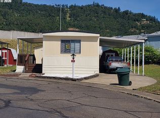 111 Shadow Ranch Ln, Roseburg, OR 97470