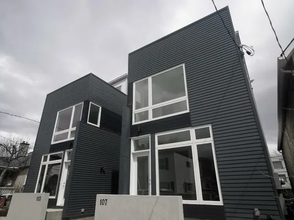 103 Carruthers Ave #A, Ottawa, ON K1Y 1N4