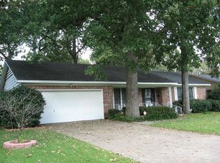 7410 Choctaw Rd, Little Rock, AR 72205