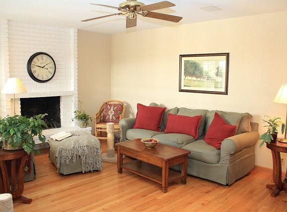 3rd image of 6568 Broadacres Dr