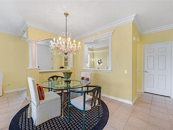 4th image of 900 L'Ambiance CIR #106