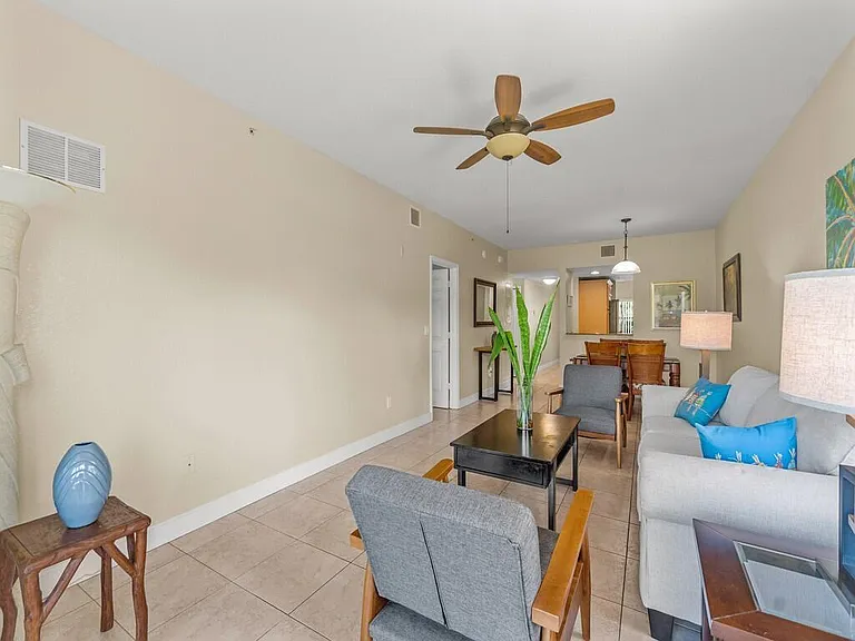 4210 Gator Trace Ave #B — Photo 14