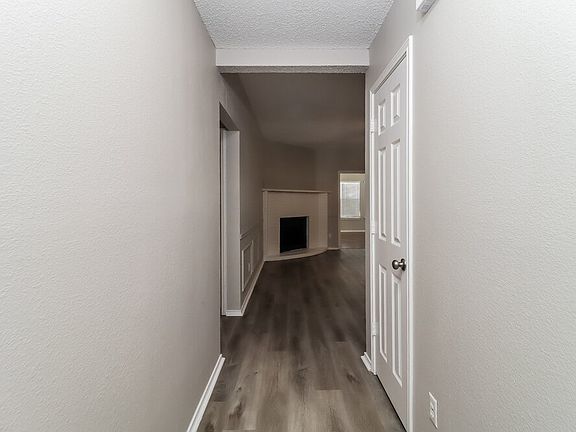 3rd image of 5021 Flat Creek Dr