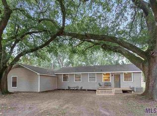 327 E McArthur St, Gonzales, LA 70737