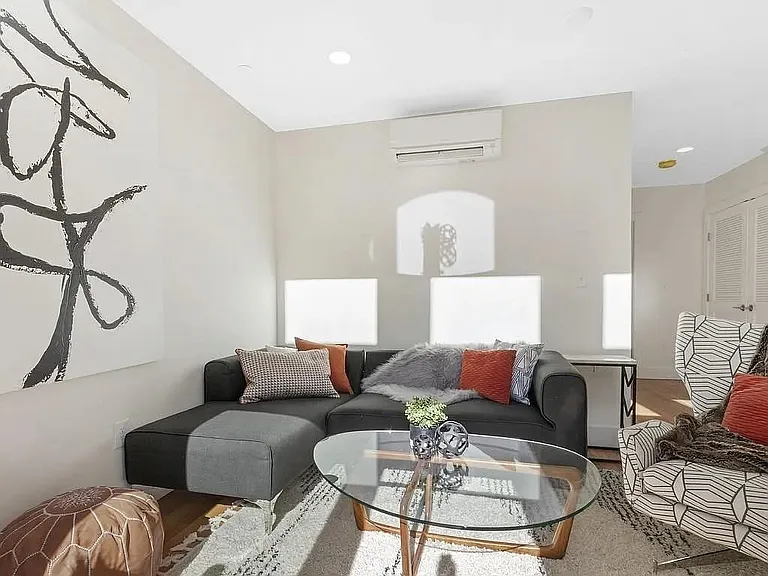 38 Colonial Ave #1 — Photo 2
