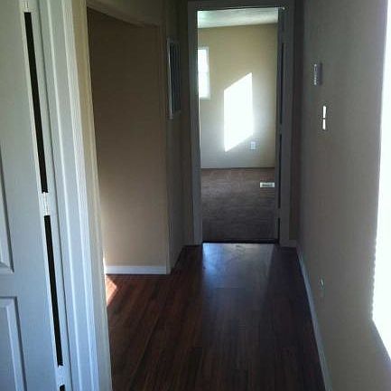 4th image of 9803 Sweetberry Ln #122
