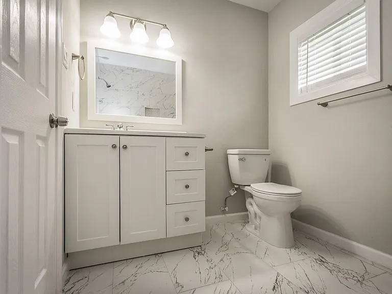 4411 Knotty Oaks Trl — Photo 18