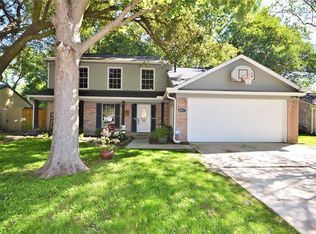 2317 Colleen Dr, Pearland, TX 77581