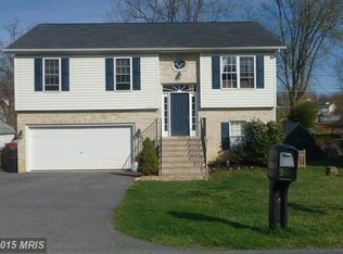 1160 Purcell Ln, Winchester, VA