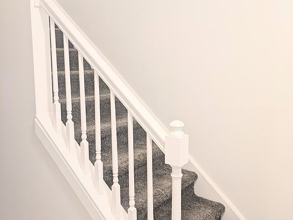 4th image of 1603 Glenrose Ct