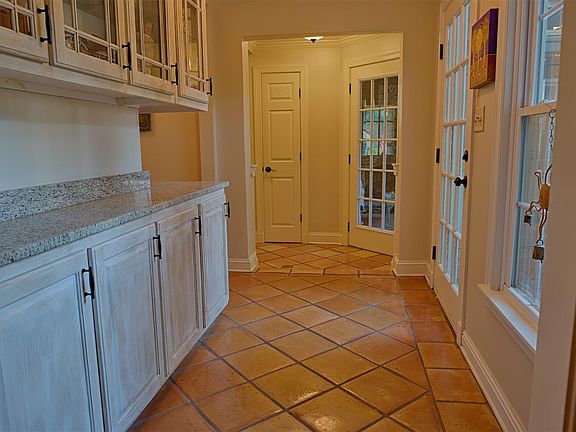 Butler's Pantry