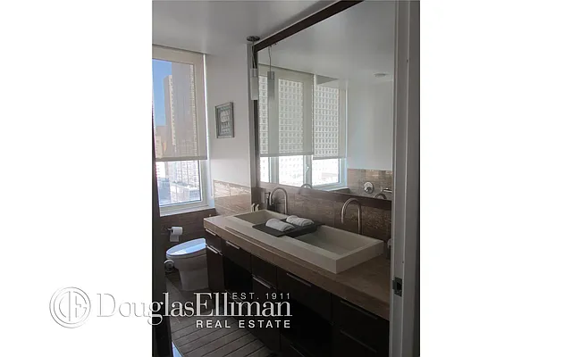 Rented by Douglas Elliman | media 29