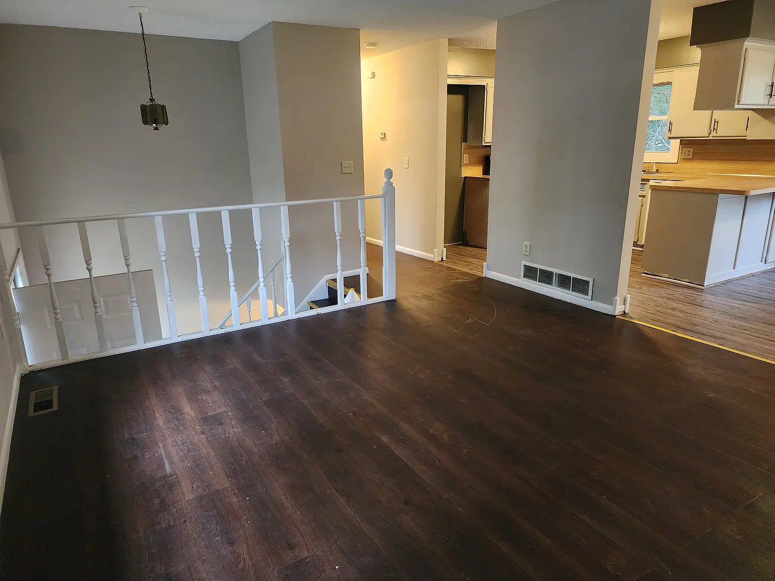 3 bed, 1550 sqft, $2,100 — Photo 2