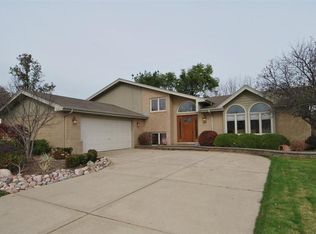 10624 Willow Ave, Mokena, IL 60448