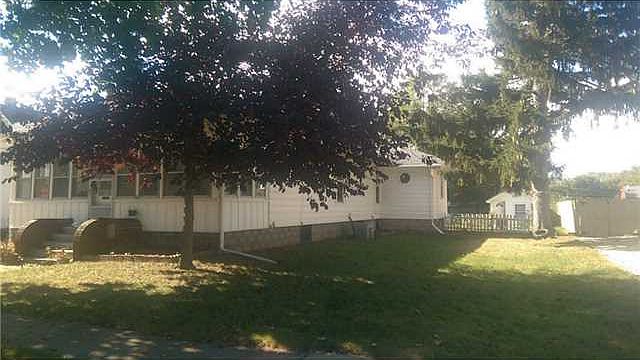 2nd image of 205 Walnut St