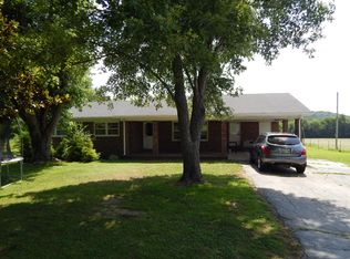 1271 Collinwood Hwy, Waynesboro, TN 38485