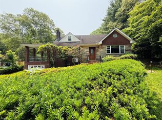 56 Elwood Rd, Northport, NY 11768
