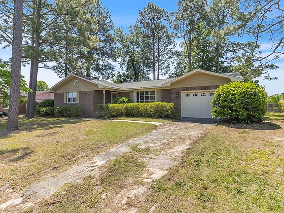2nd image of 606 Dandridge Dr